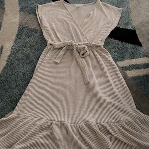 Mauve and white dress